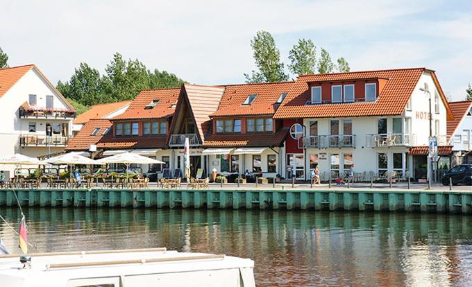 Hotel Zur Bruecke Greifswald Kültér fotó